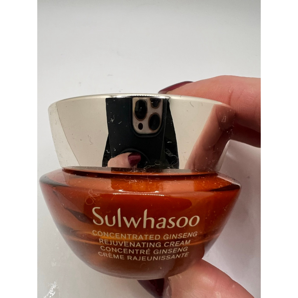 New Sulwhasoo Concentrated Ginseng Rejuvenating Cream